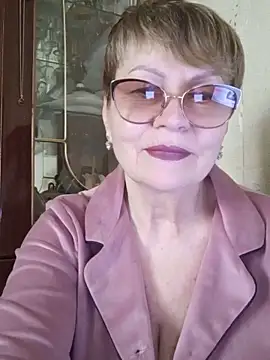 SophieBurns online show from 05/28/26, 09:06