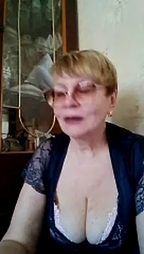 SophieBurns online show from 06/29/26, 10:15