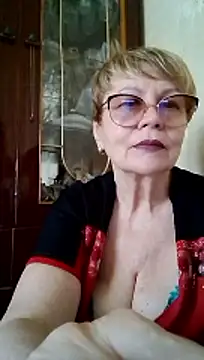 SophieBurns online show from 07/13/26, 10:29