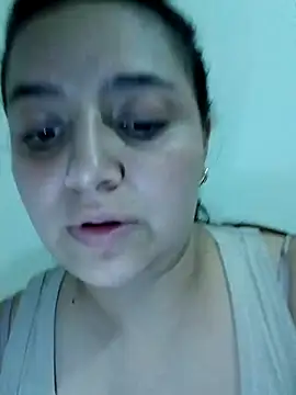 Snapshot of MajoArias chatting on 02/28/26, 02:34 MajoArias online show from 02/28/26, 02:34