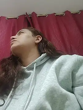 Snapshot of MajoArias chatting on 05/03/26, 02:06 MajoArias online show from 05/03/26, 02:06