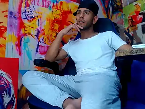 warmNoah online show from 03/23/26, 07:18