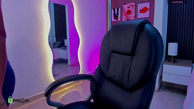 Dulcecooper1 online show from 03/21/26, 07:39