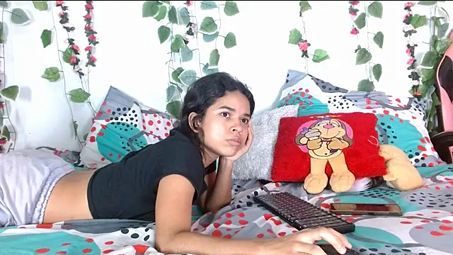 karolsweetvagi online show from 07/25/26, 07:44