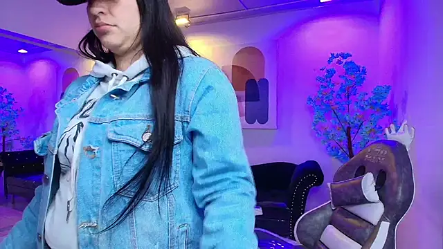 Alanna  scott online show from 02/11/26, 03:11