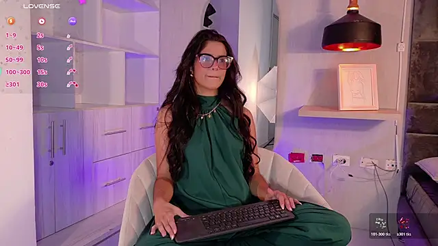 milan walsh online show from 02/20/26, 02:39