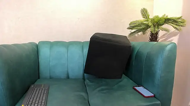 Rachel  Fire online show from 04/10/26, 12:10
