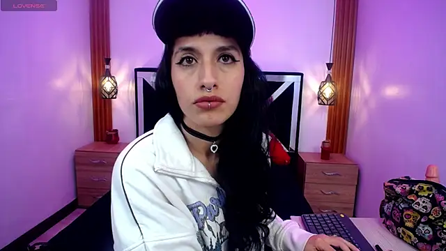 FRANCESCA LOVE  online show from 03/06/26, 04:58