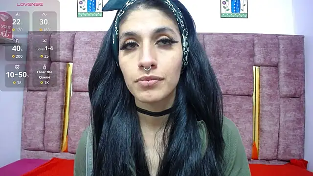 FRANCESCA LOVE  online show from 04/10/26, 03:23