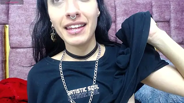 FRANCESCA LOVE  online show from 05/15/26, 09:11