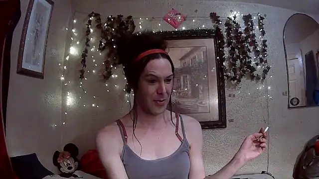 Snapshot of sillymillie4 chatting on 02/05/26, 11:20 sillymillie4 online show from 02/05/26, 11:20