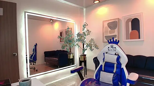 Amy whitney online show from 03/01/26, 03:19