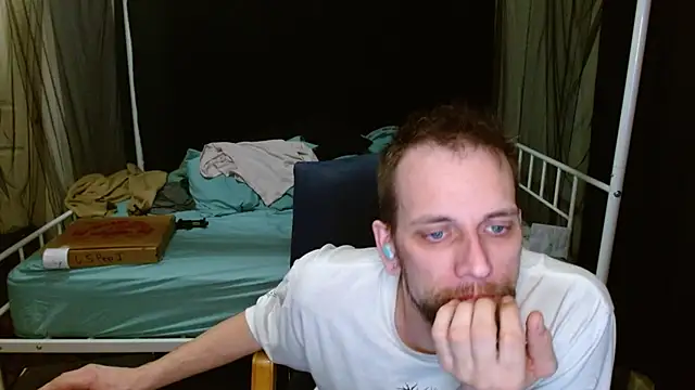 cguffey2284 online show from 02/26/26, 03:38