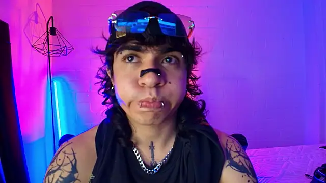 Axell Kussh online show from 03/27/26, 08:26