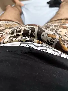 MOREN044 online show from 03/21/26, 04:17