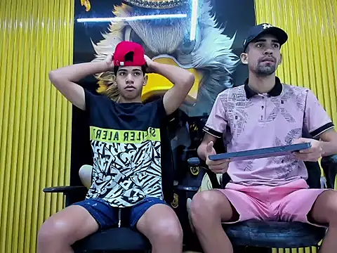 Snapshot of couplehot_sex_ chatting on 02/20/26, 06:30 couplehot sex online show from 02/20/26, 06:30