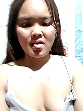 Luminana online show from 02/26/26, 08:24