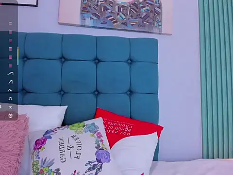 Venuz 01 online show from 02/11/26, 09:09