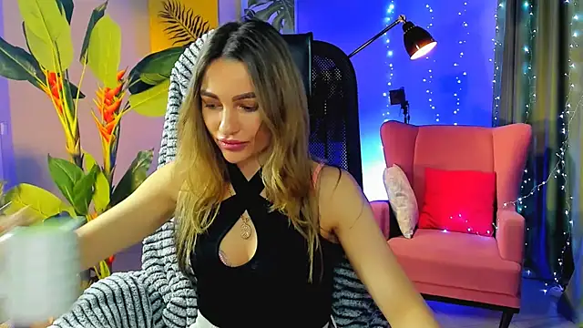 Snapshot of KrisWillis chatting on 02/19/26, 12:56 KrisWillis online show from 02/19/26, 12:56