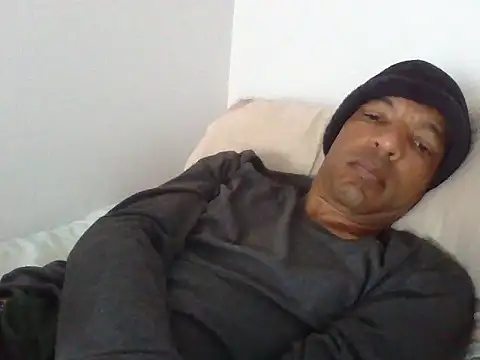 lavelle26 online show from 02/15/26, 07:51