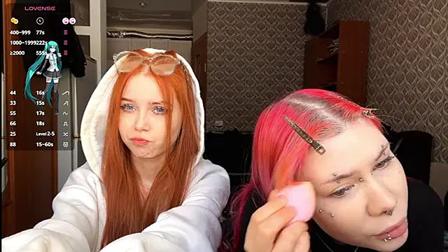 Snapshot of Veldenga chatting on 02/18/26, 07:15 Veldenga online show from 02/18/26, 07:15