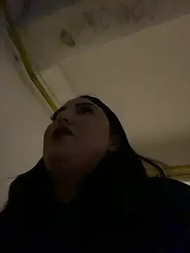 Amber Sinn online show from 05/12/26, 01:03