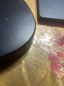 Snapshot of Miesi-c2clove chatting on 02/06/26, 04:21 Miesi-c2clove online show from 02/06/26, 04:21