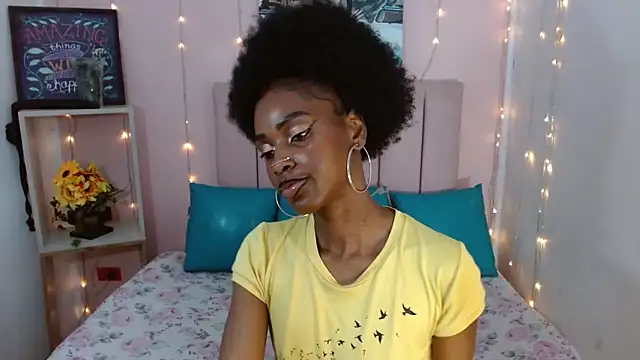 charlothcameronrs707 online show from 03/24/26, 12:43