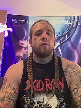 Smokebluntafterblunt online show from 04/17/26, 01:19