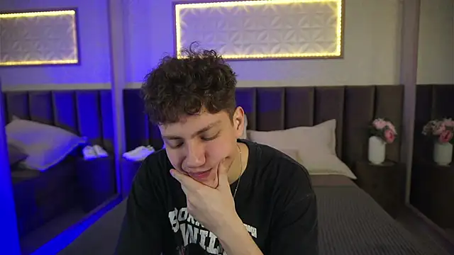 StefanBev online show from 03/19/26, 08:02