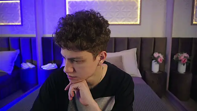 StefanBev online show from 03/31/26, 07:36