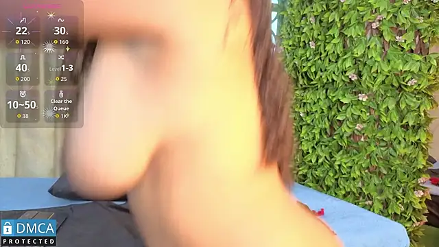 sandra rey  online show from 03/25/26, 07:09