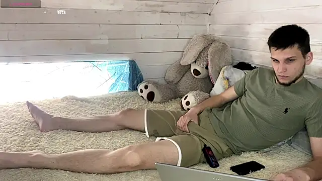 Donald boy online show from 04/15/26, 10:44