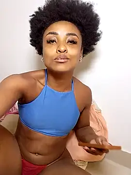 MusaNatacha online show from 03/31/26, 03:12