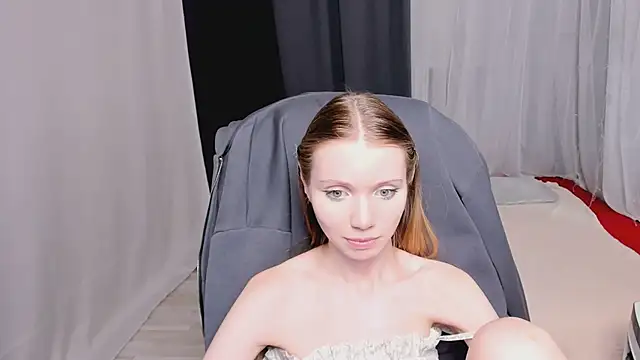 Snapshot of lada2k4 chatting on 02/22/26, 05:44 lada2k4 online show from 02/22/26, 05:44