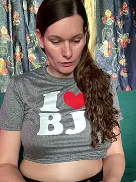 Midnight Munch online show from 05/24/26, 06:18