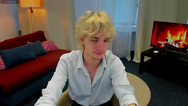 Snapshot of JameMiller chatting on 02/25/26, 07:07 JameMiller online show from 02/25/26, 07:07