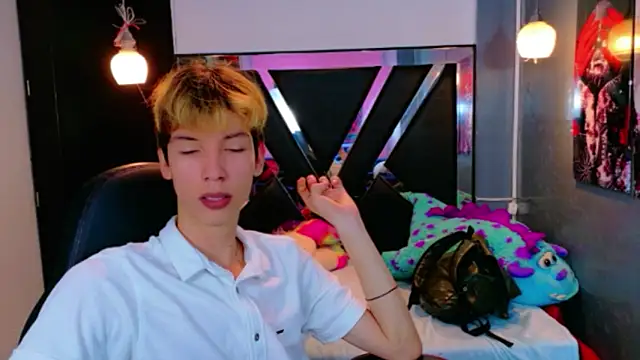 Liam Green1 online show from 02/20/26, 12:05