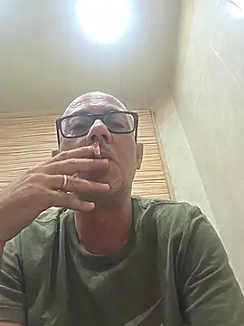 pareja47 online show from 07/09/26, 05:28