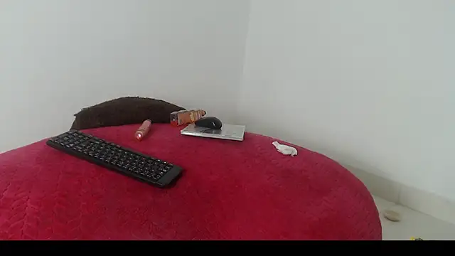 valeryskinnyvagi online show from 03/01/26, 02:46