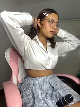 Rylia online show from 03/05/26, 01:29