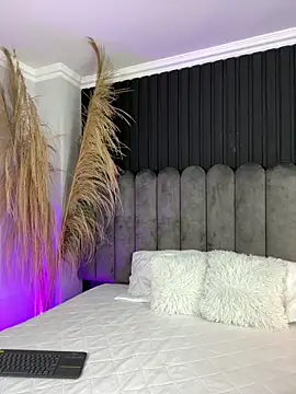 Snapshot of Nanda_vixen_ chatting on 02/12/26, 08:48 Nanda vixen online show from 02/12/26, 08:48