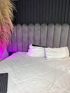 Nanda vixen  online show from 03/10/26, 08:47