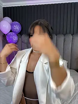 Nanda vixen  online show from 03/27/26, 12:27