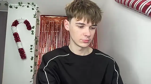 YourMilkyGuy online show from 02/10/26, 04:22