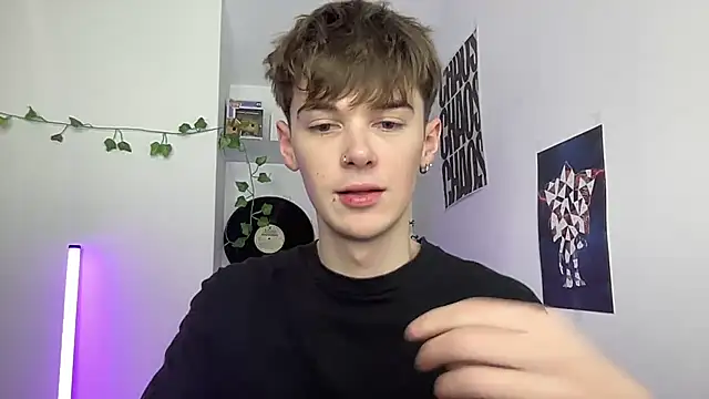 YourMilkyGuy online show from 04/11/26, 05:17