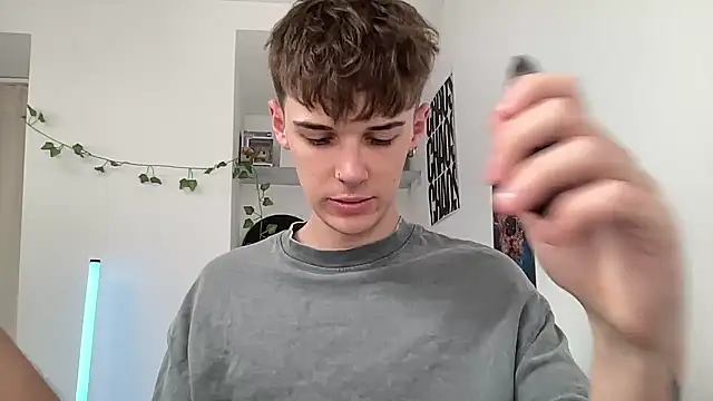 YourMilkyGuy online show from 07/02/26, 11:38