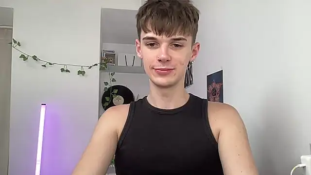 YourMilkyGuy online show from 07/06/26, 03:03