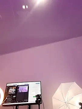 Ariana Castillo   online show from 02/24/26, 12:58