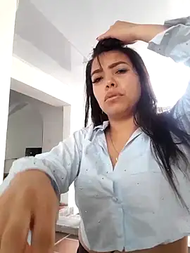 Ariana Castillo   online show from 03/18/26, 12:19